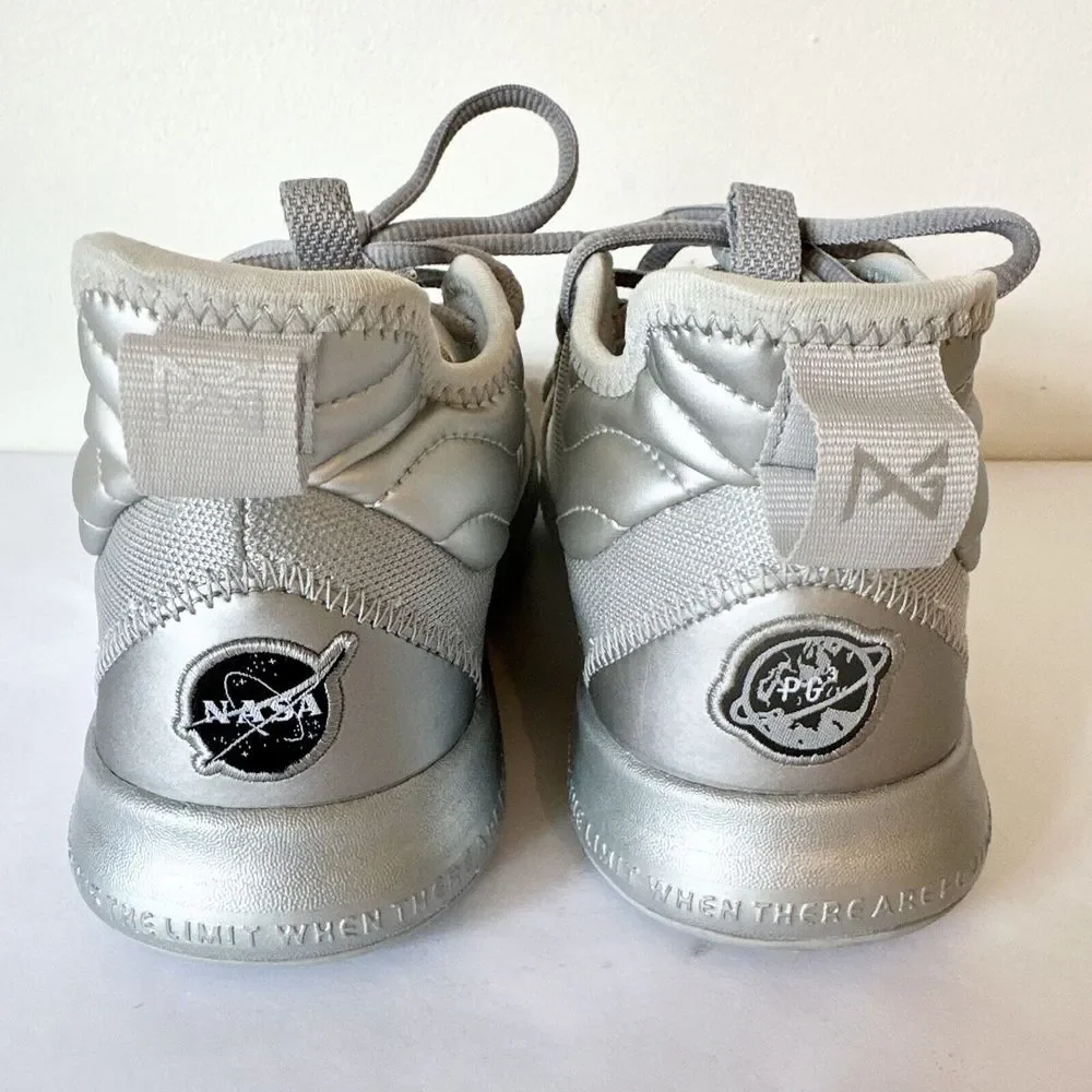 Nike NASA PG3 50th Anniversary Silver Size 5 Youth Sneakers Athletic‎ Shoes ￼